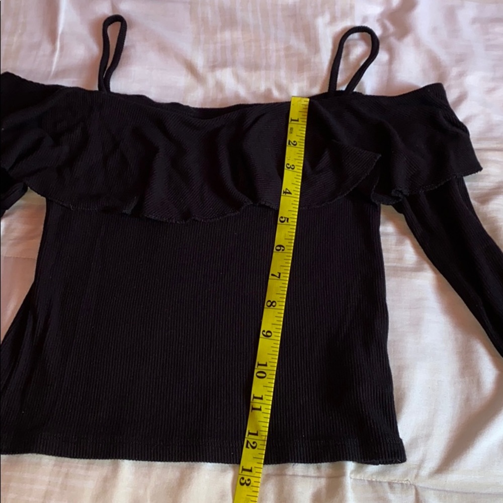 Forever 21 Ribbed Ruffle Top - Picture 4 of 5